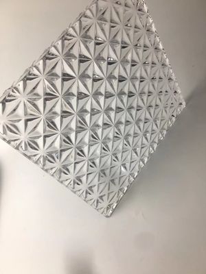 예술 조각하는  낮은 분산 CNC 10 밀리미터 스테인드 글라스 기술